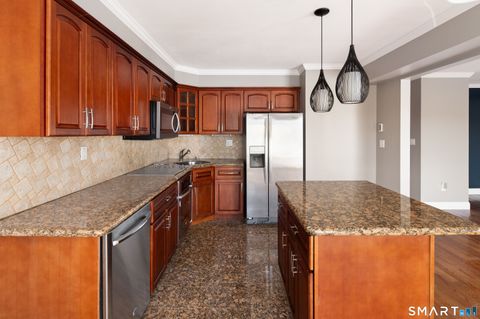 Tiny photo for 201 Highview Avenue #C2, Stamford, CT 06907 (MLS # 24160579)