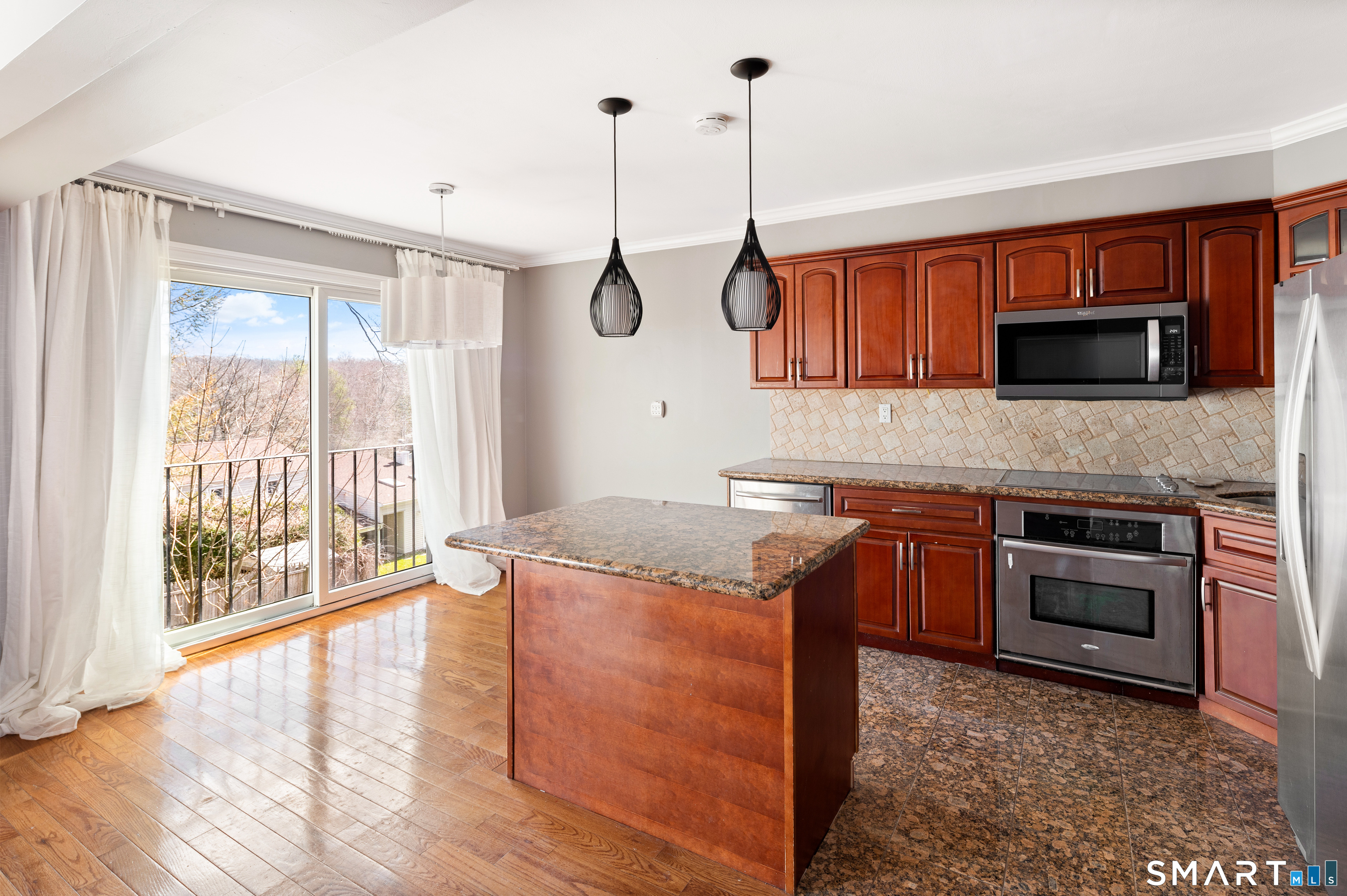 201 Highview Avenue C2