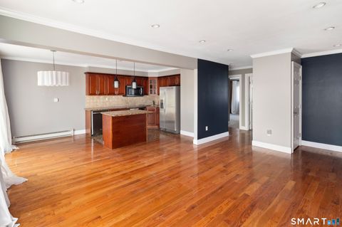 Tiny photo for 201 Highview Avenue #C2, Stamford, CT 06907 (MLS # 24160579)