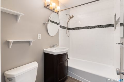 Tiny photo for 201 Highview Avenue #C2, Stamford, CT 06907 (MLS # 24160579)