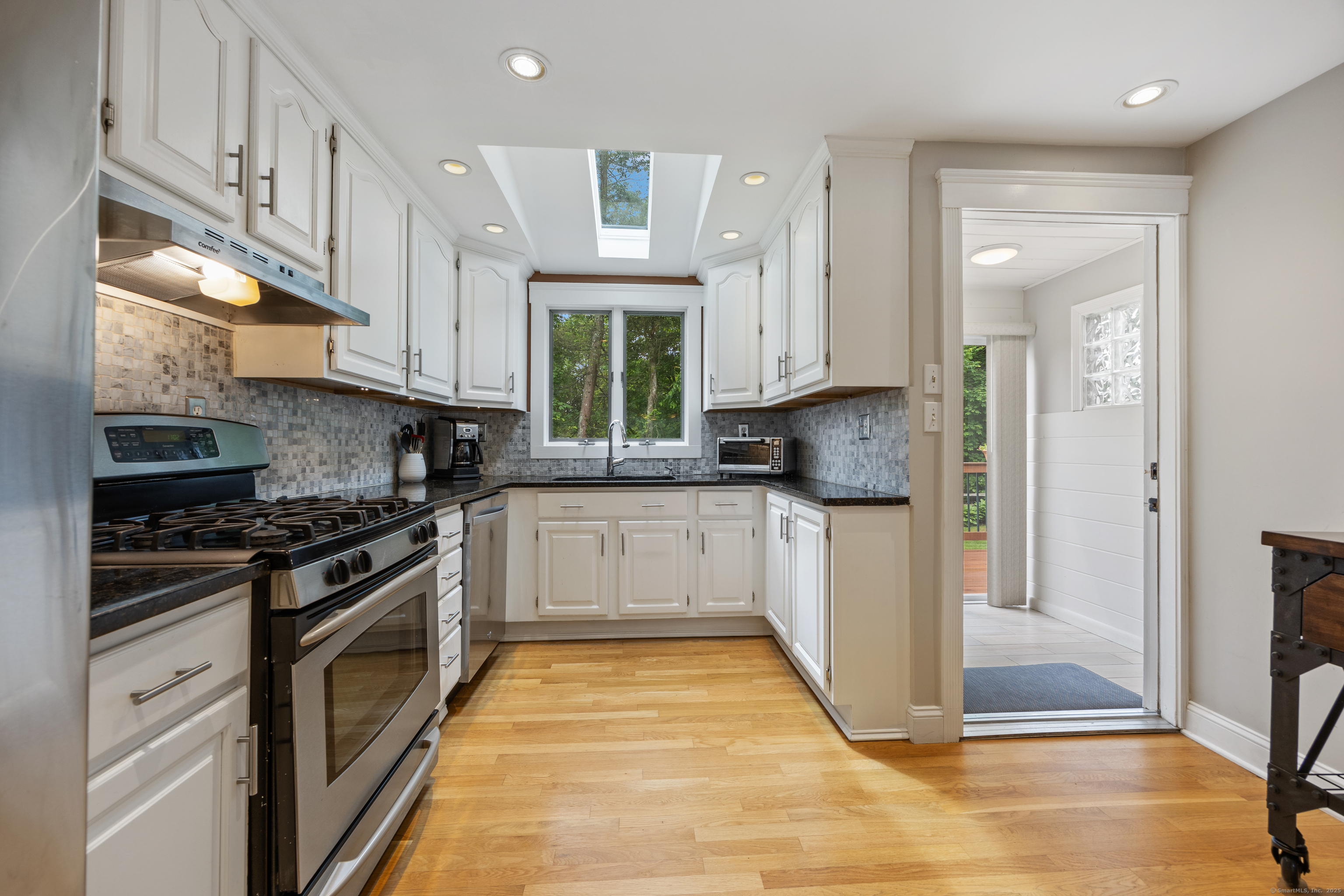 73 Prospect Street, Watertown, Connecticut image 21