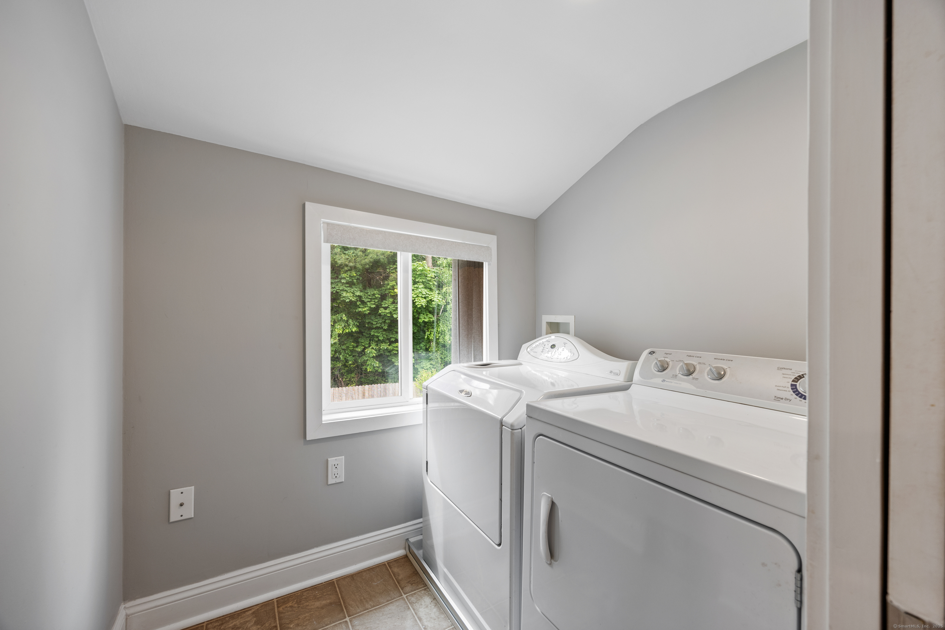 73 Prospect Street, Watertown, Connecticut image 32