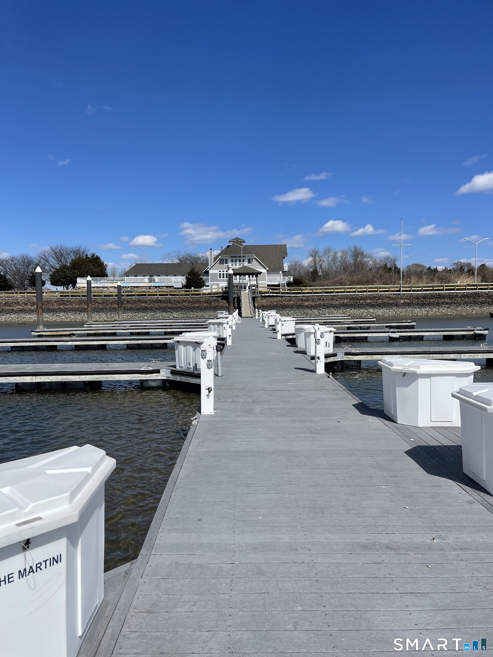 379 Whitfield Street CN1146