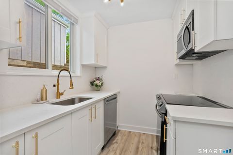 Tiny photo for 22 Rowayton Woods Drive #22, Norwalk, CT 06854 (MLS # 24185084)
