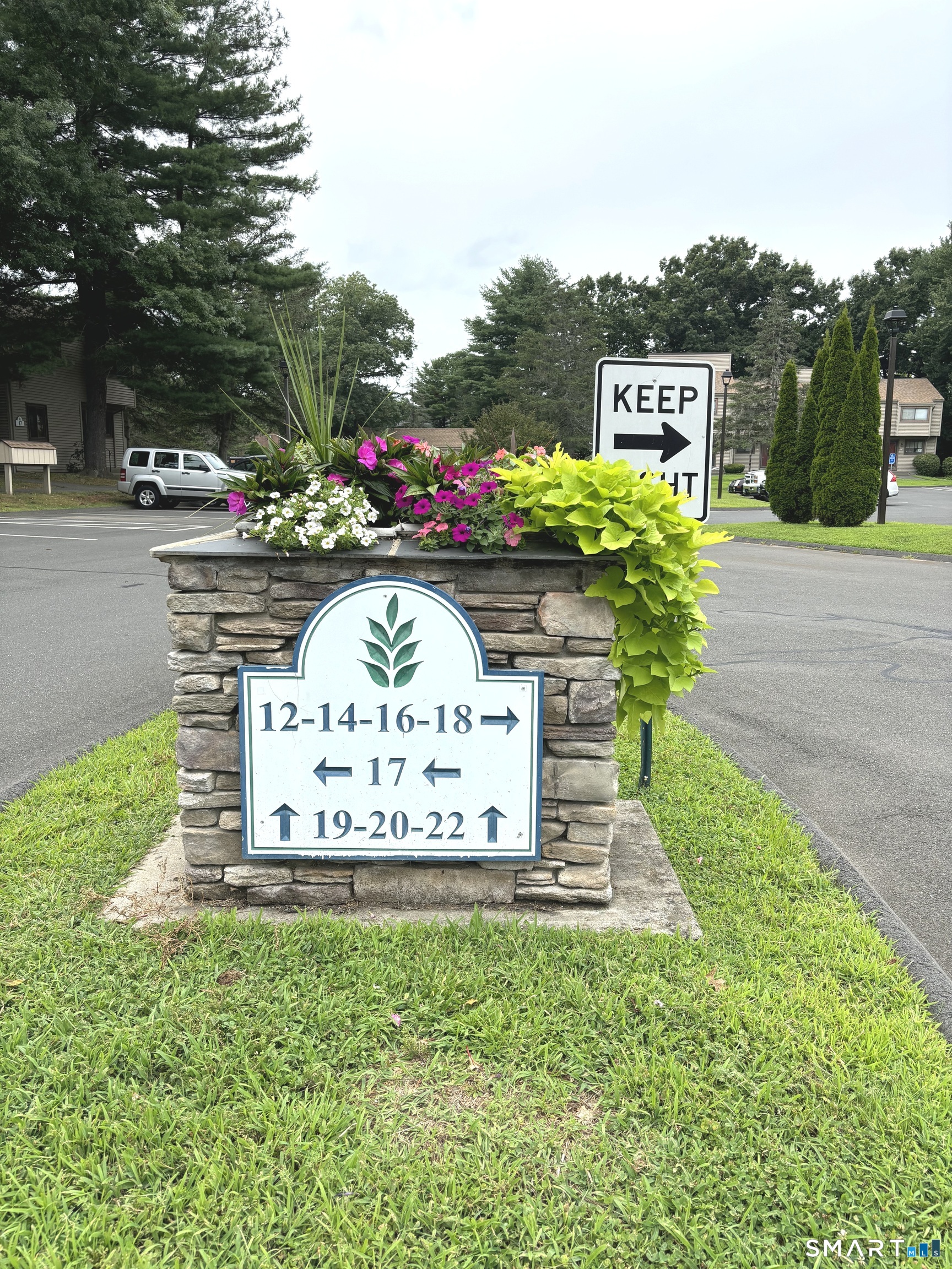 20 Greenbriar Drive A