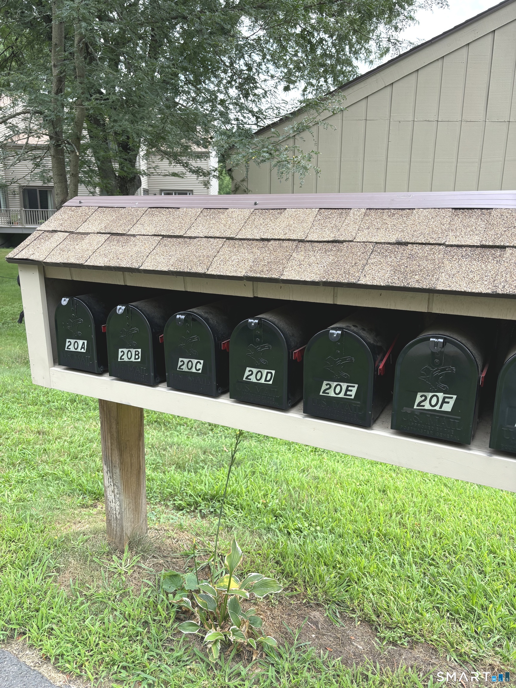 20 Greenbriar Drive A