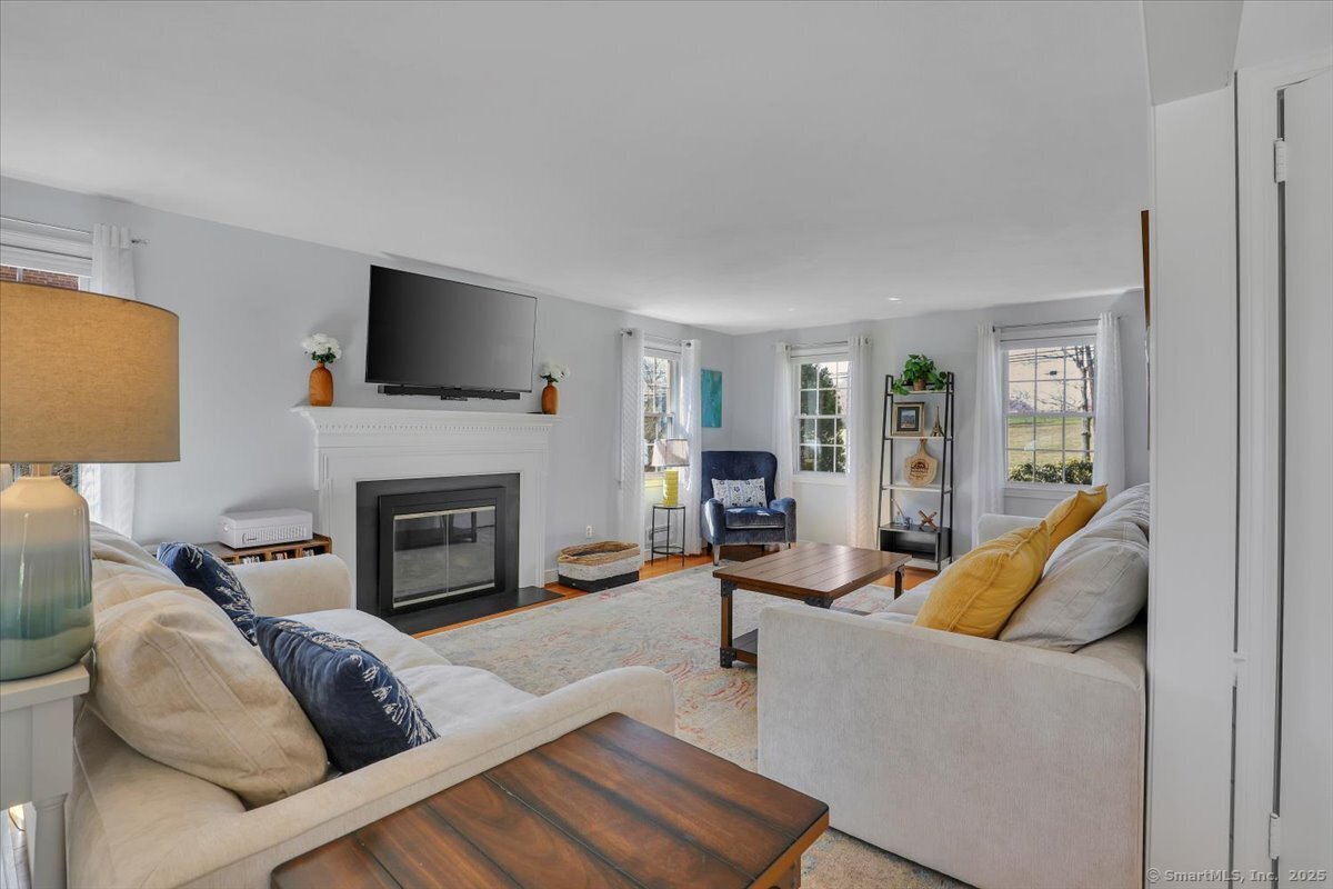 454 Bloomfield Avenue, Bloomfield, Connecticut image 6
