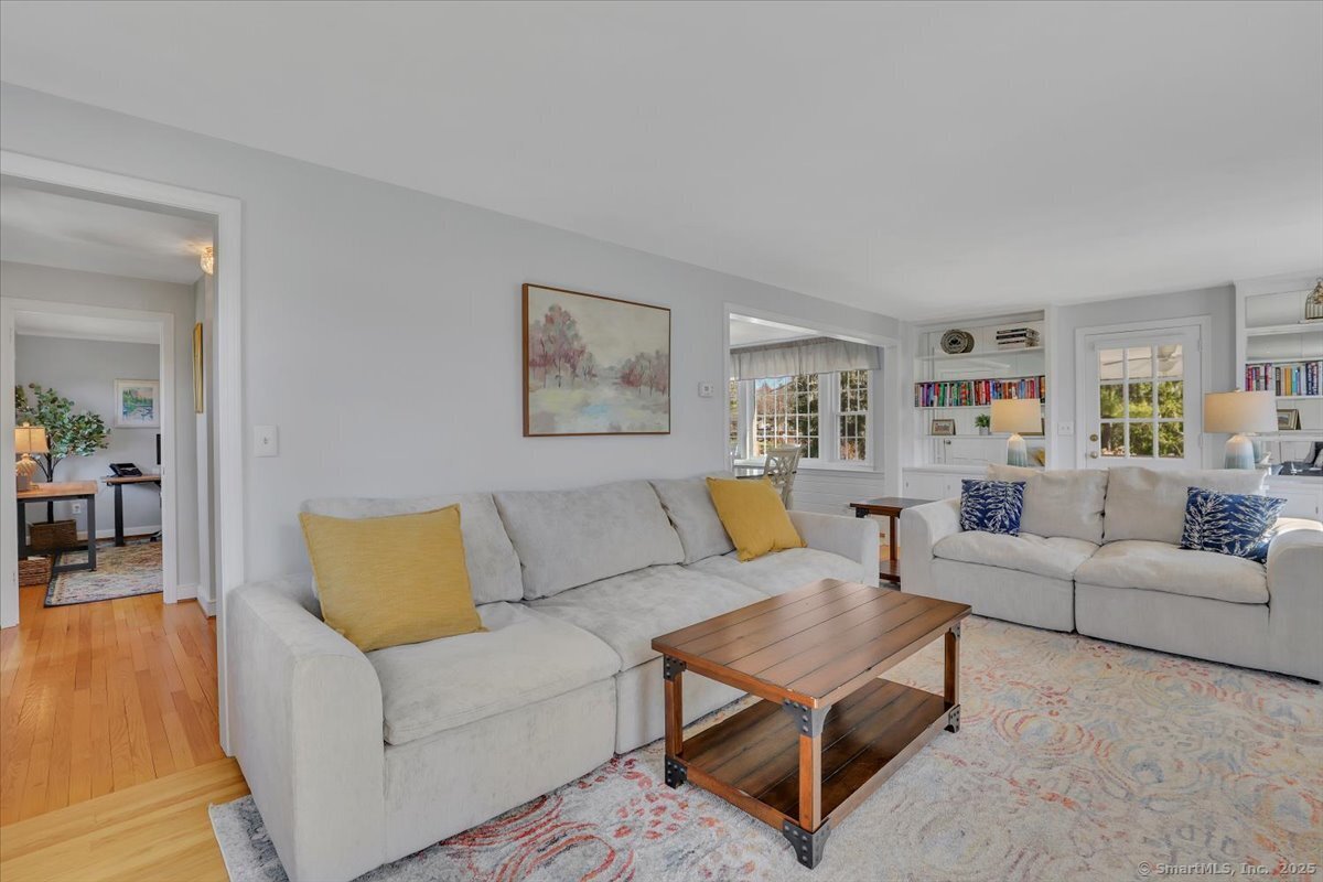 454 Bloomfield Avenue, Bloomfield, Connecticut image 5