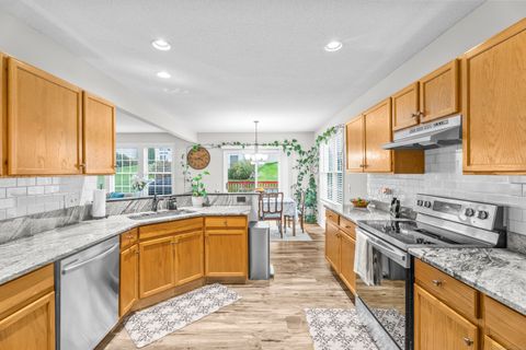 Tiny photo for 29 Primrose Lane #29, Suffield, CT 06078 (MLS # 24133367)