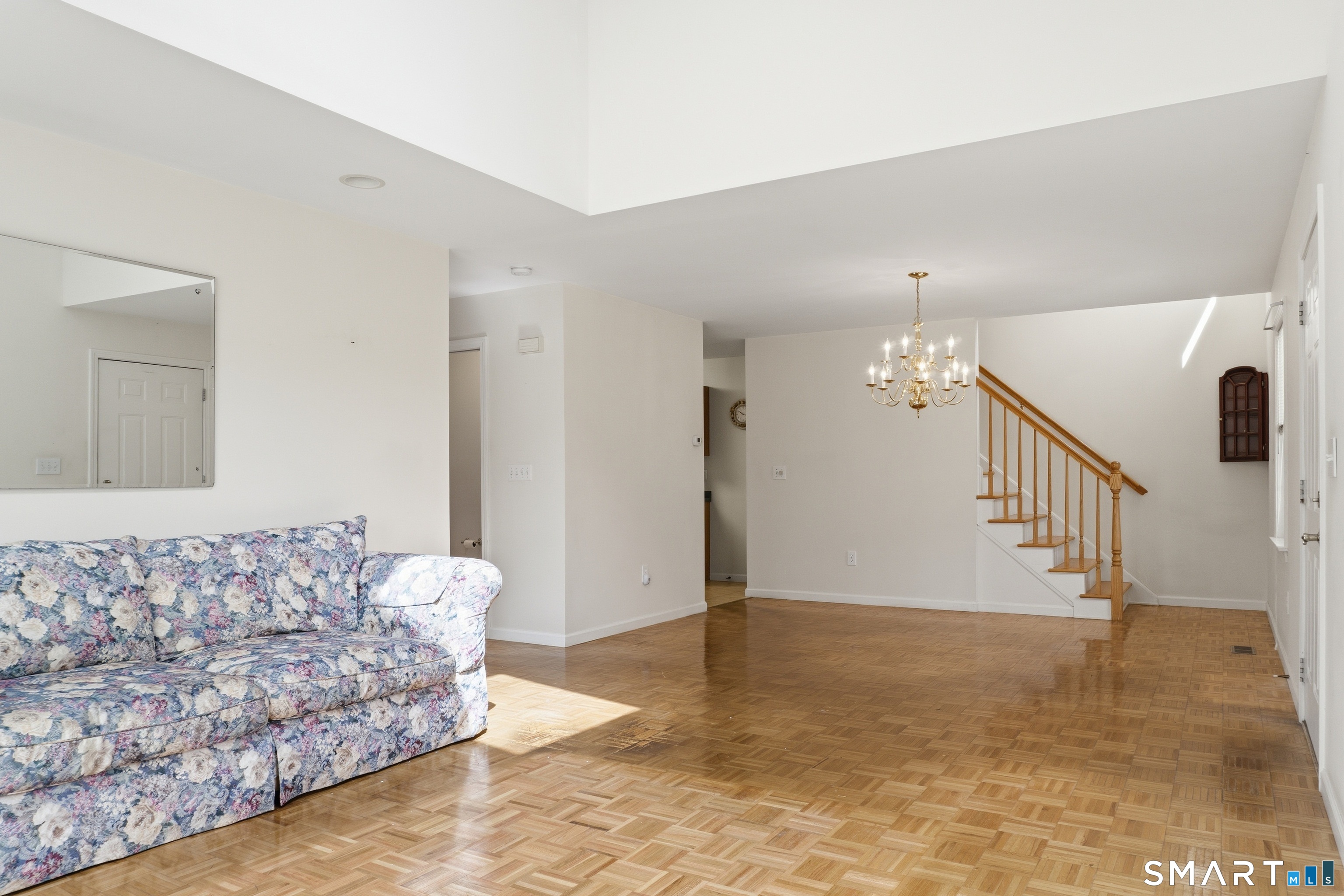 202 Stoney Way 202