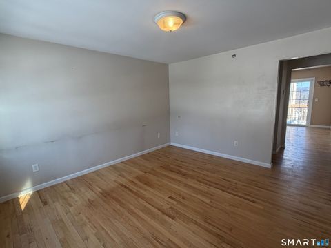 Tiny photo for 108 Mohican Avenue #APT 10, Waterbury, CT 06708 (MLS # 24150278)