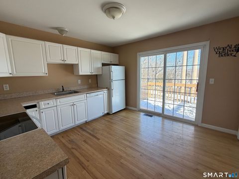 Tiny photo for 108 Mohican Avenue #APT 10, Waterbury, CT 06708 (MLS # 24150278)