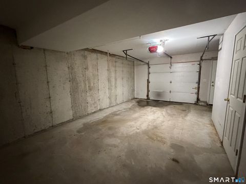 Tiny photo for 108 Mohican Avenue #APT 10, Waterbury, CT 06708 (MLS # 24150278)