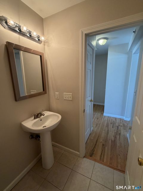 Tiny photo for 108 Mohican Avenue #APT 10, Waterbury, CT 06708 (MLS # 24150278)