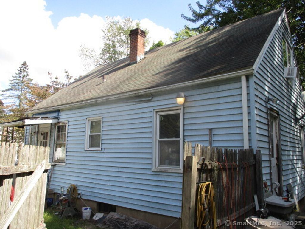 Photo of 44 Douglas Drive, Meriden, CT 06451 (MLS # 24128082)