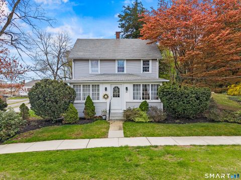 Photo of 46 Main Street, Essex, CT 06409 (MLS # 24164554)