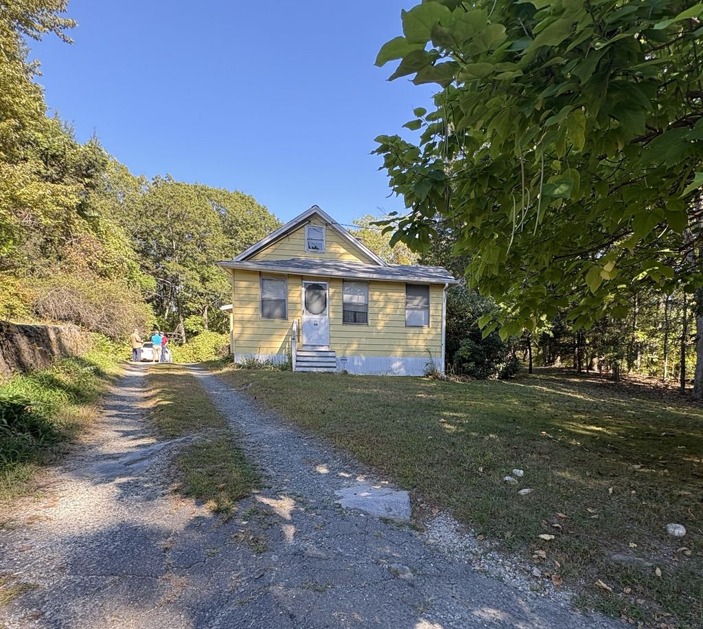 Photo of 58 Steep Hill Road, Waterbury, CT 06704 (MLS # 24133069)