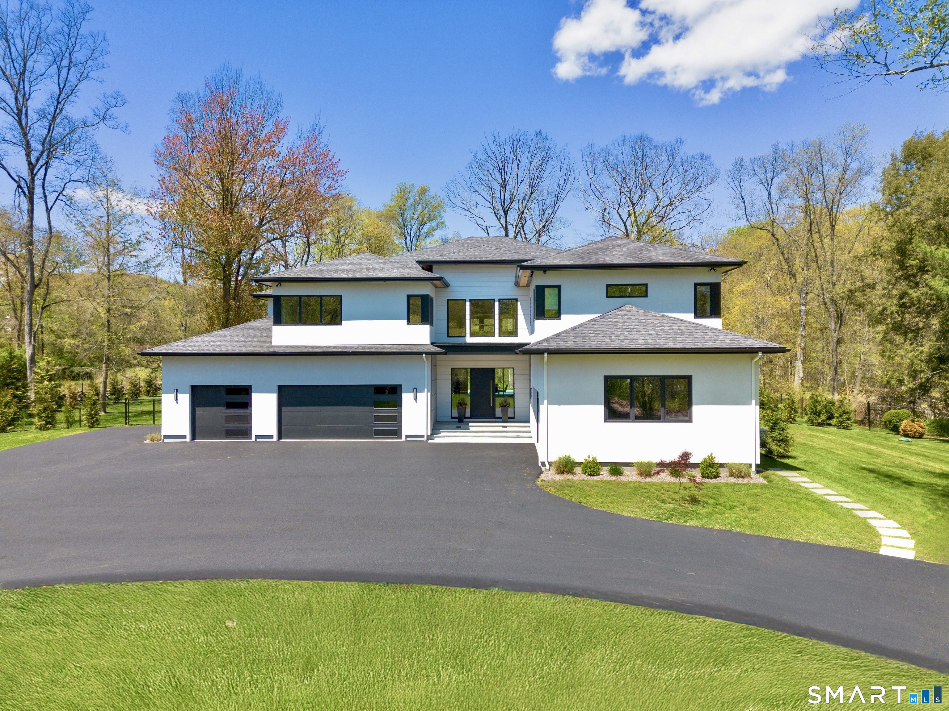 27 Old Oak Road