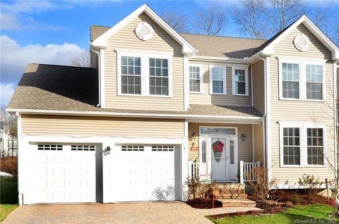 Photo of 4 Windswept Lane, Farmington, CT 06085 (MLS # 170541685)