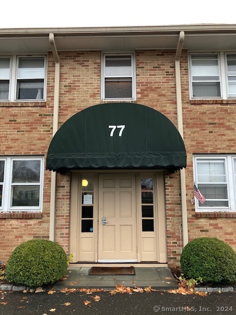 77 Winfield Street 1, Norwalk, Connecticut - 1 Bedrooms  
1 Bathrooms  
3 Rooms - 