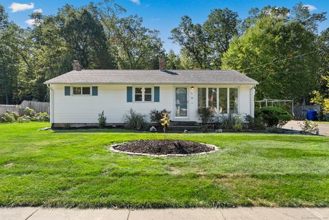 91 Till Street Enfield CT 06082