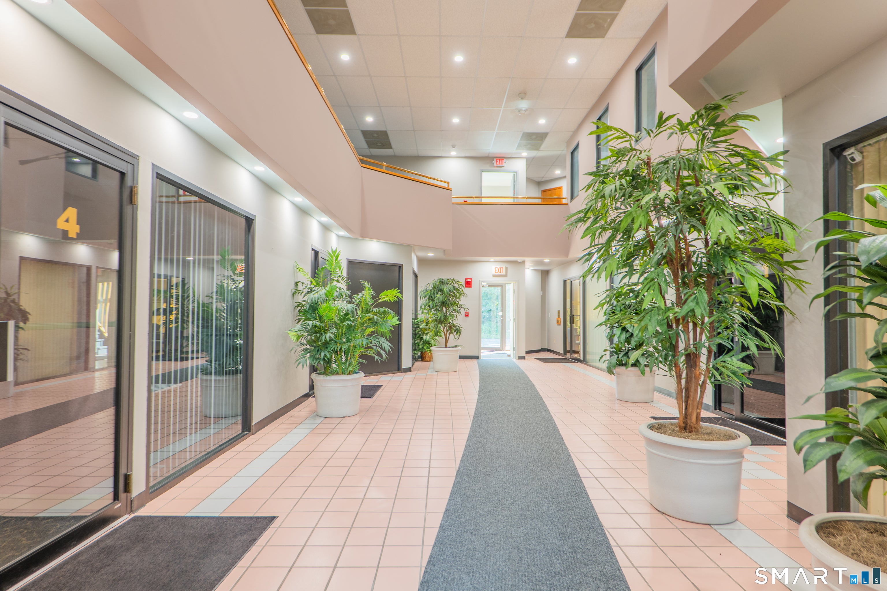 461 Danbury Road 5
