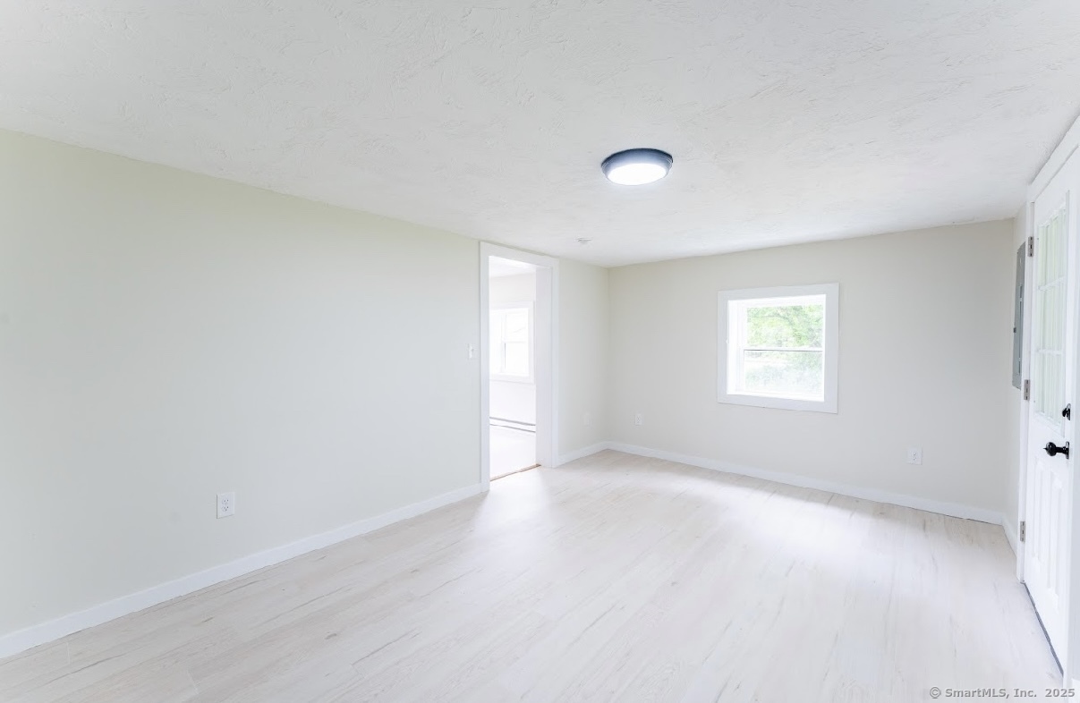 10 Rhode Island Line Road, Putnam, Connecticut image 10