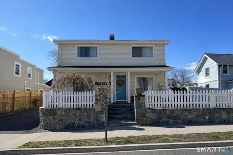 Photo of 19 Soundview Avenue, Norwalk, CT 06854 (MLS # 24164659)