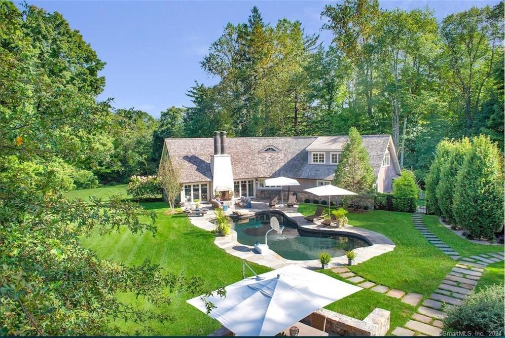 Rental Property at 474 Brookside Road, New Canaan, Connecticut - Bedrooms: 5 
Bathrooms: 4 
Rooms: 11  - $42,000 MO.