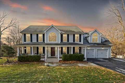 A home in Deep River