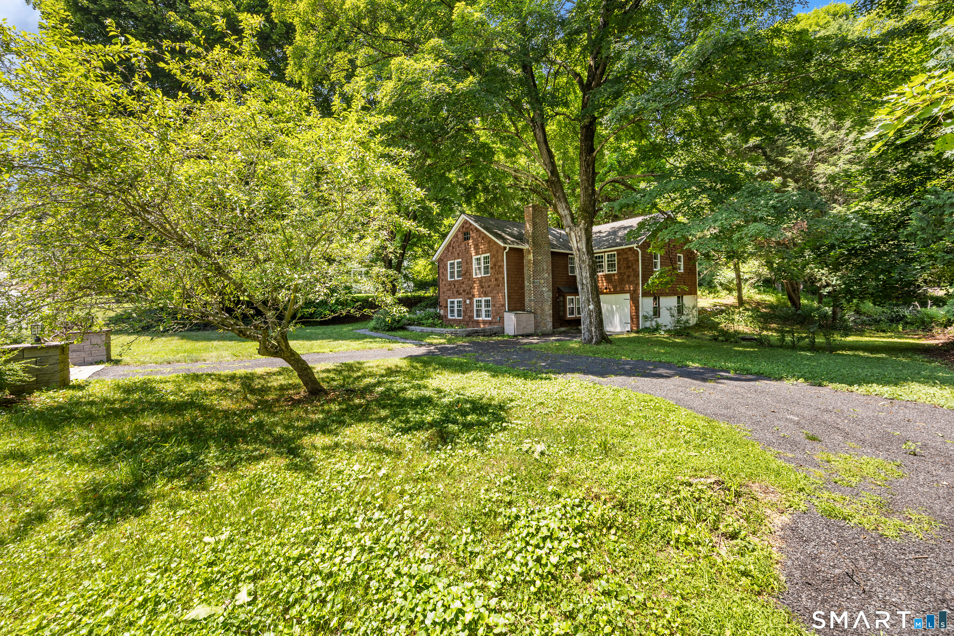 67 East Litchfield Road South