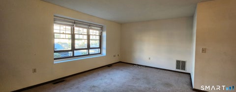 Tiny photo for 375 Glendale Avenue #D4, Bridgeport, CT 06606 (MLS # 24189774)