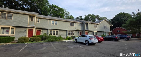 Tiny photo for 375 Glendale Avenue #D4, Bridgeport, CT 06606 (MLS # 24189774)