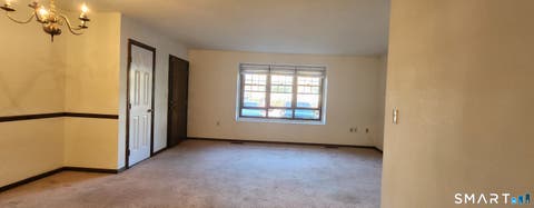 Tiny photo for 375 Glendale Avenue #D4, Bridgeport, CT 06606 (MLS # 24189774)