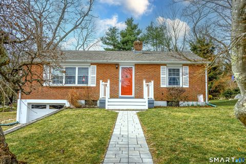 Homes For Sale - 9 2nd Avenue<br/> Old Saybrook, CT 06475