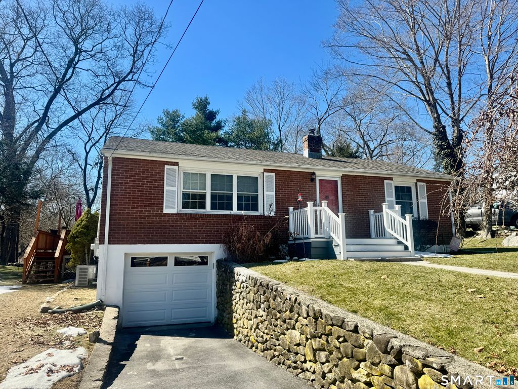 Photo of 9 2nd Avenue, Old Saybrook, CT 06475 (MLS # 24159117)