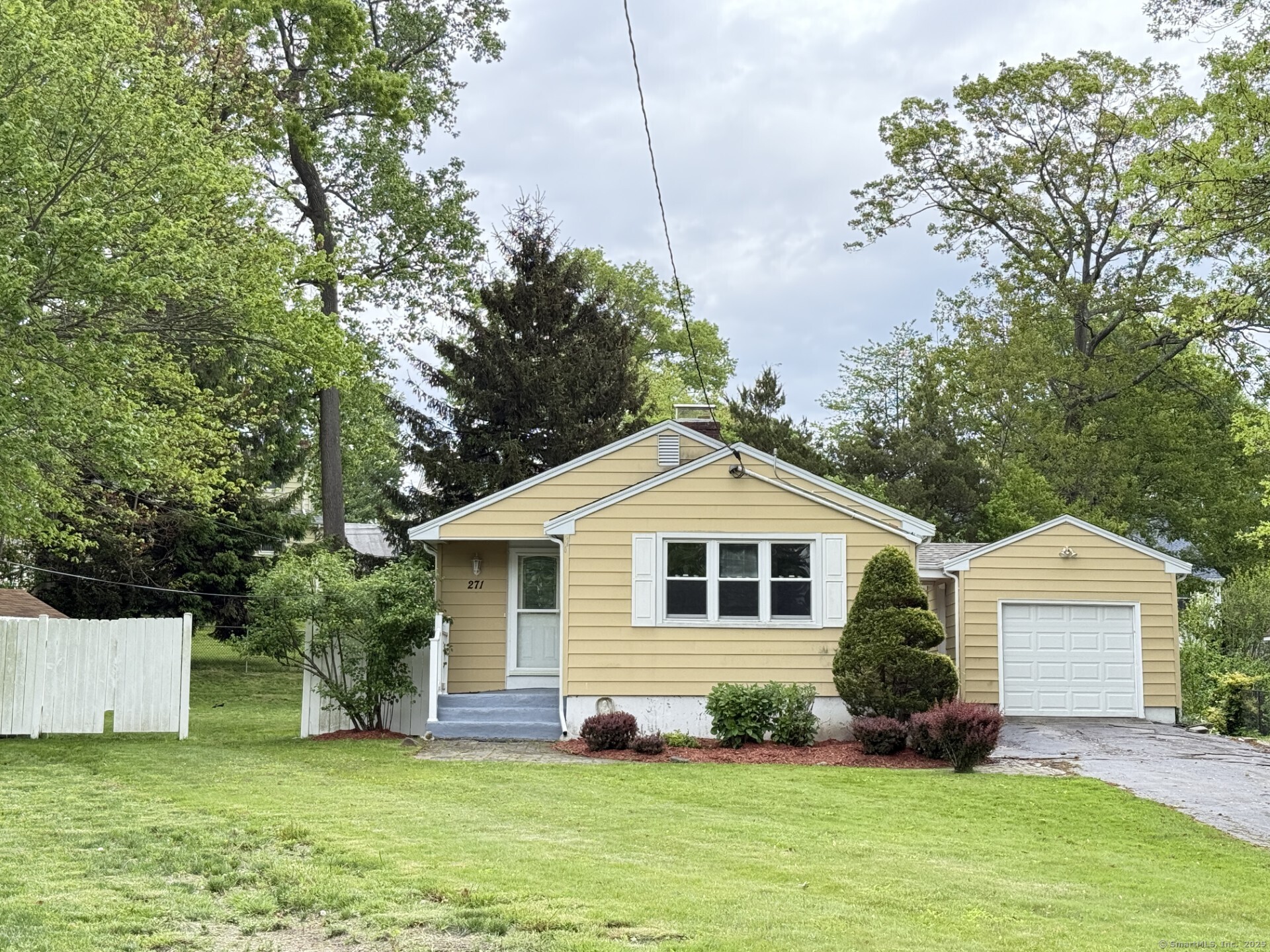 271 Jones Hill Road, West Haven, Connecticut image 1