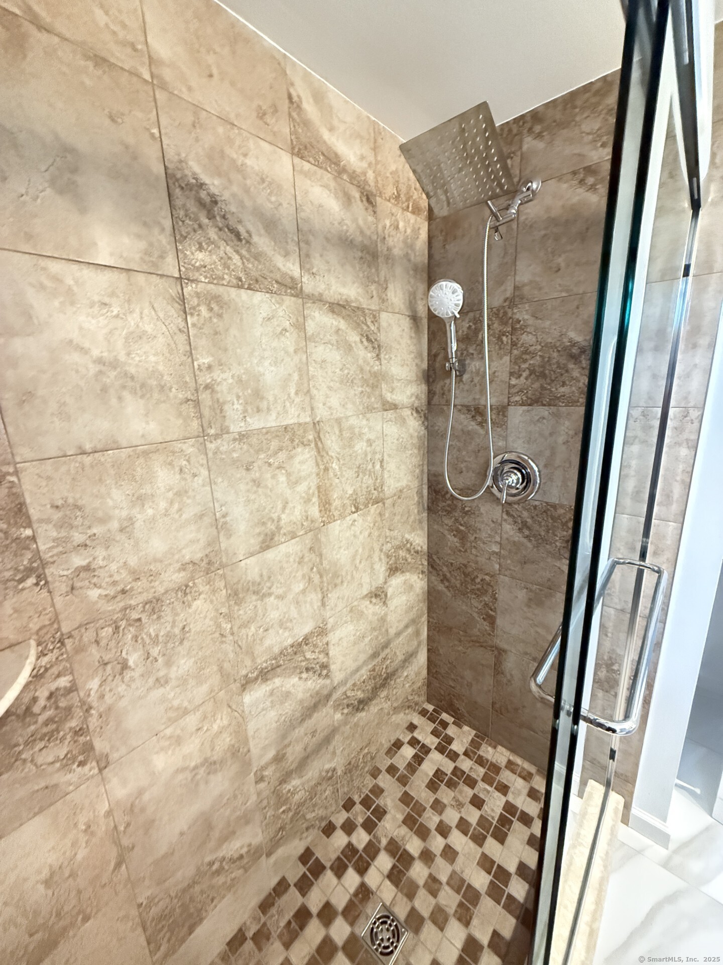 271 Jones Hill Road, West Haven, Connecticut image 15
