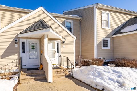 Photo of 2 The Hamlet #APT E, Enfield, CT 06082 (MLS # 24156550)