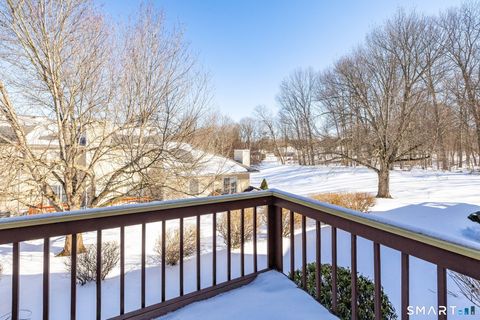 Tiny photo for 2 The Hamlet #APT E, Enfield, CT 06082 (MLS # 24156550)