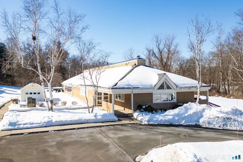 Tiny photo for 2 The Hamlet #APT E, Enfield, CT 06082 (MLS # 24156550)