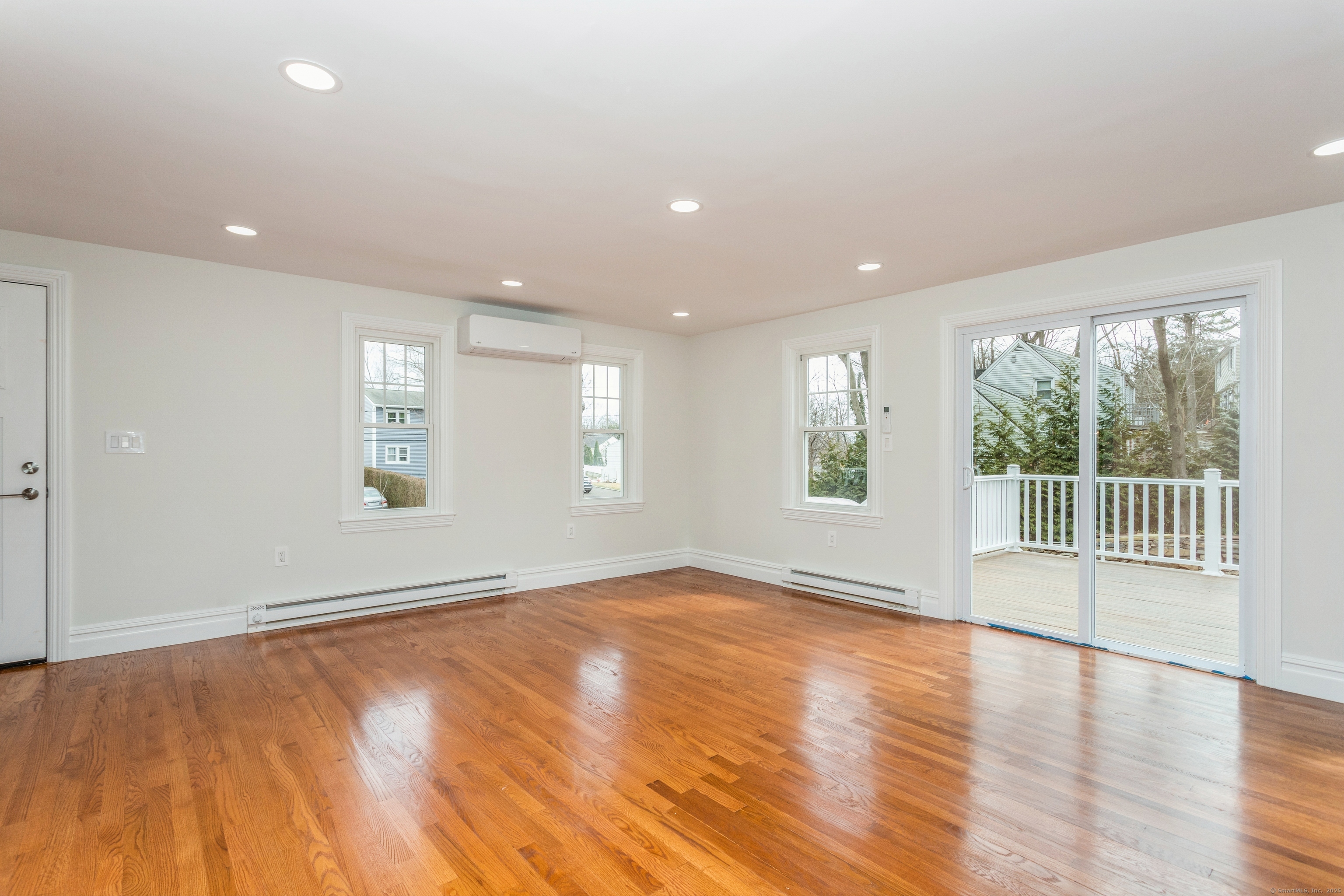11 Woodlawn Avenue, Norwalk, Connecticut image 5