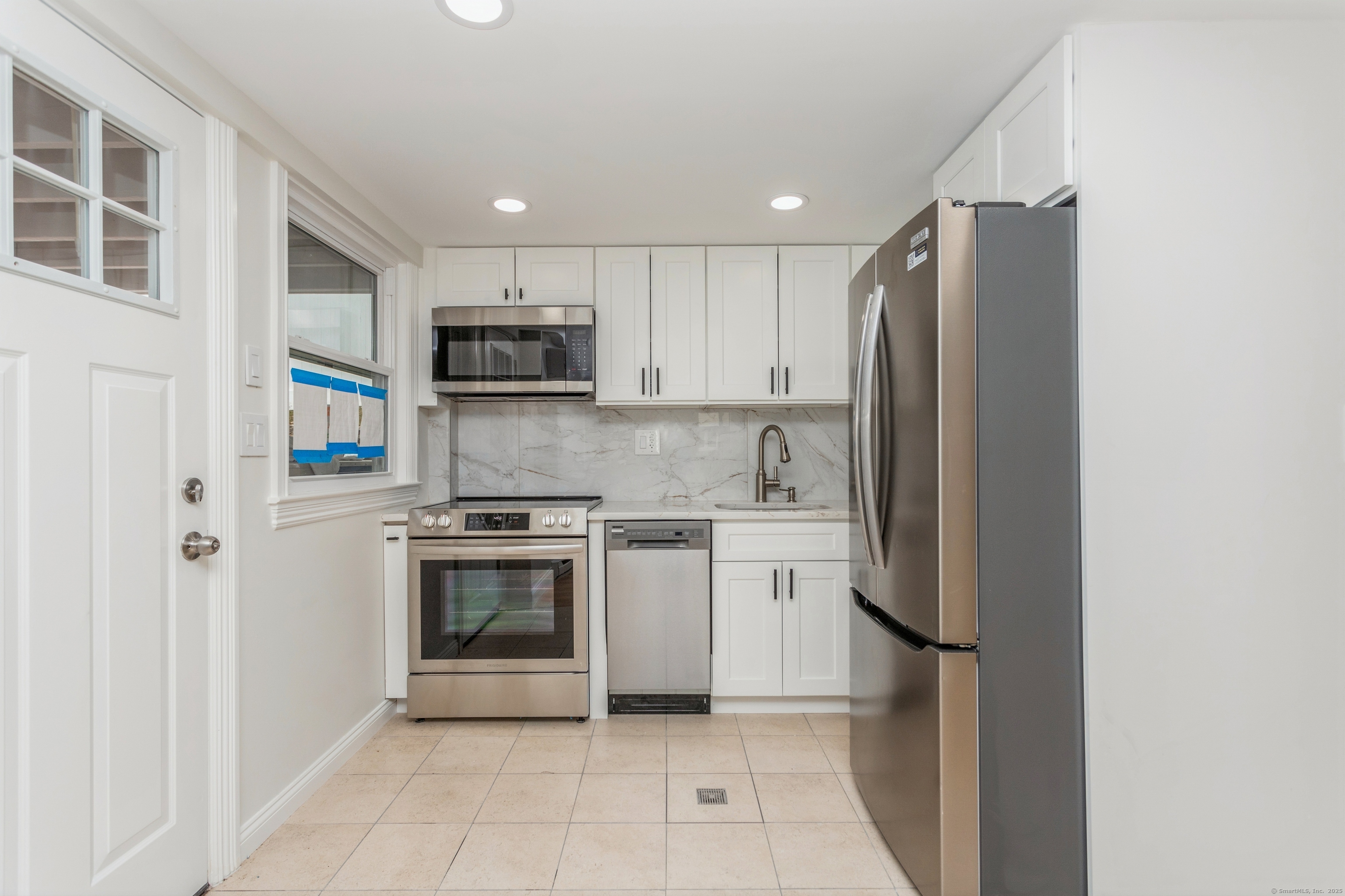 11 Woodlawn Avenue, Norwalk, Connecticut image 23