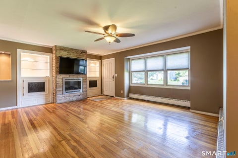Tiny photo for 95 Oakdale Street, Wethersfield, CT 06109 (MLS # 24208984)