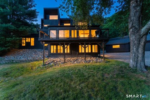 Photo of 564 Hubbard Road, Killingly, CT 06241 (MLS # 24189396)