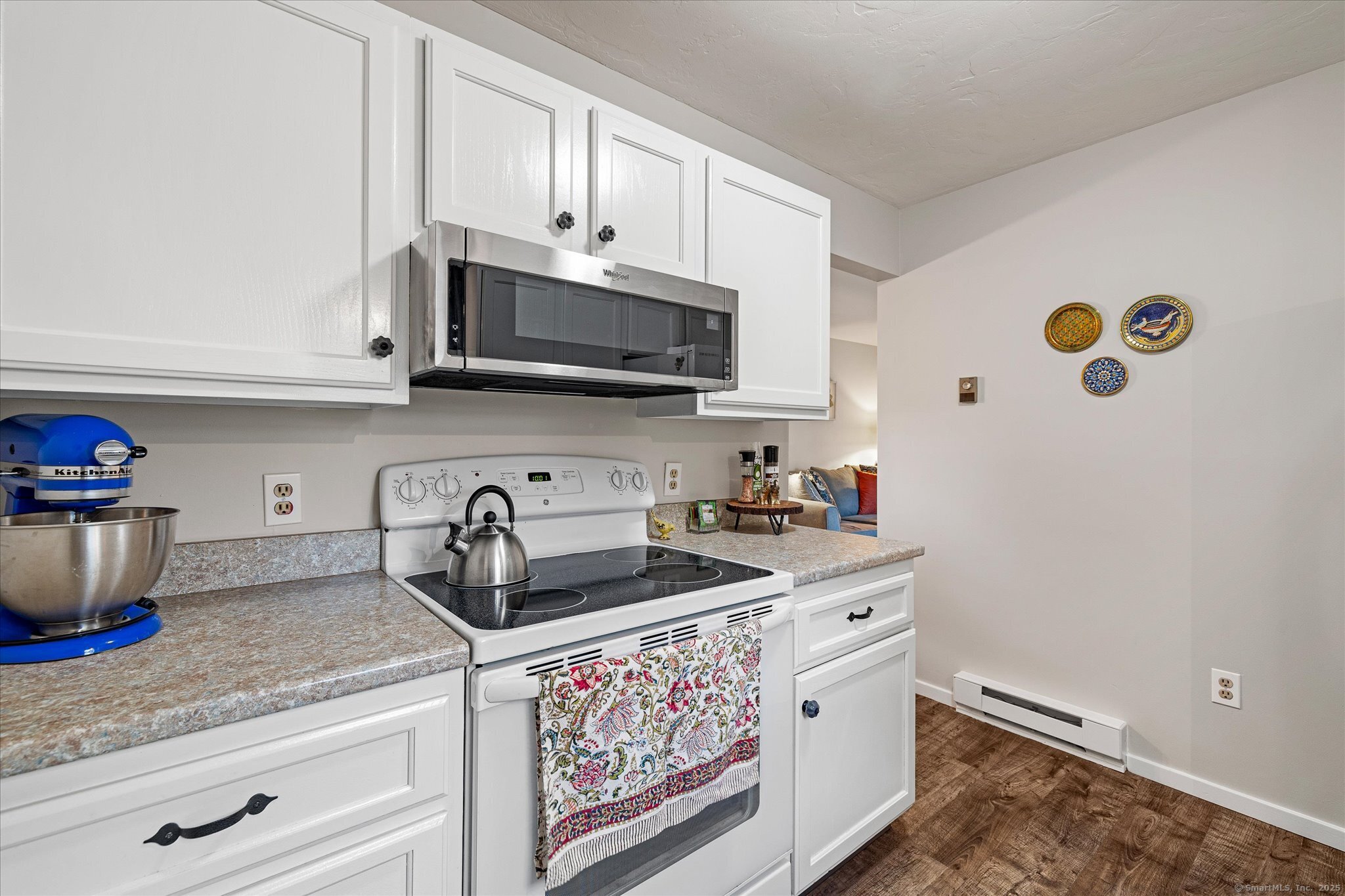 Woodstock, Connecticut 06281, United States, 1 Bedroom Bedrooms, ,1 BathroomBathrooms,Residential,Coming Soon,214305