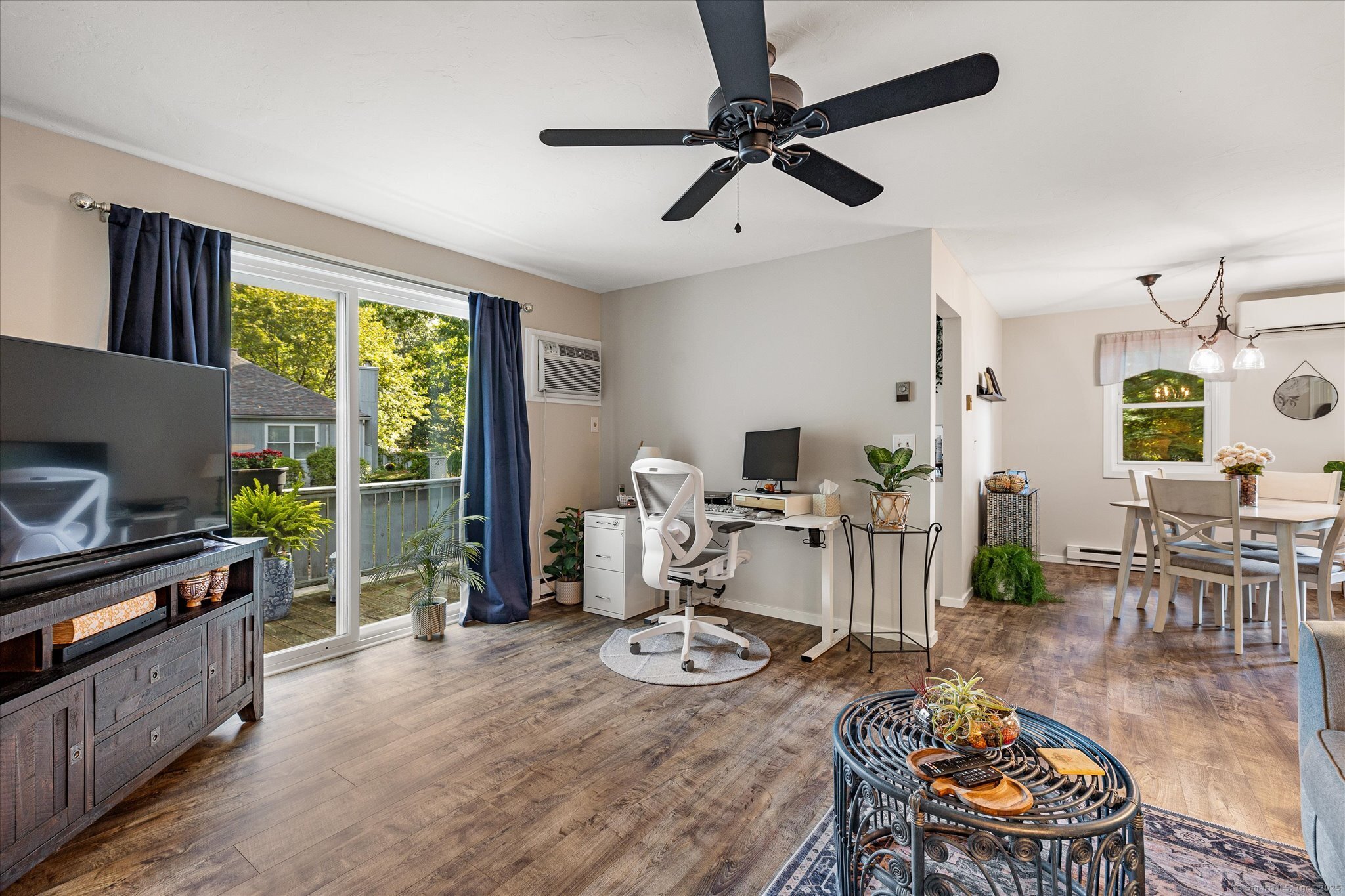 Woodstock, Connecticut 06281, United States, 1 Bedroom Bedrooms, ,1 BathroomBathrooms,Residential,Coming Soon,214305