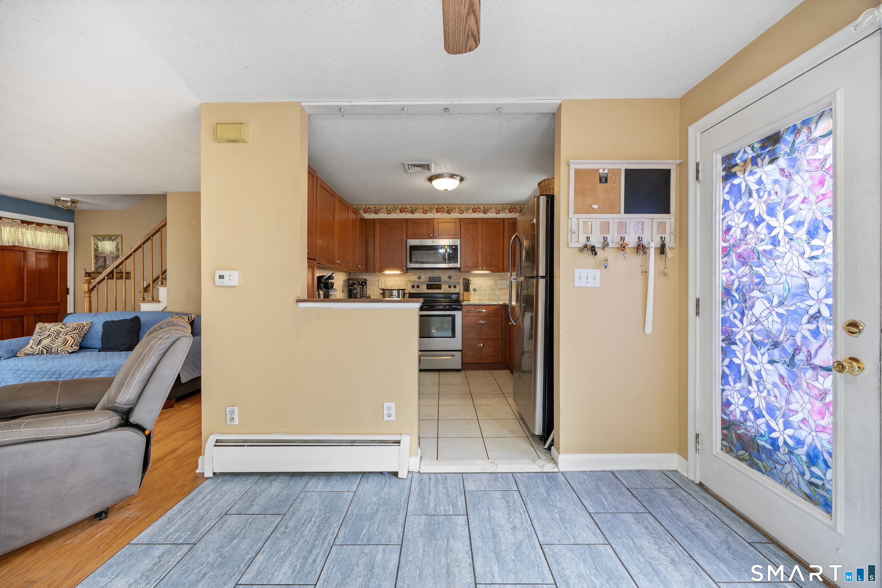 93 Clintonville Road 4