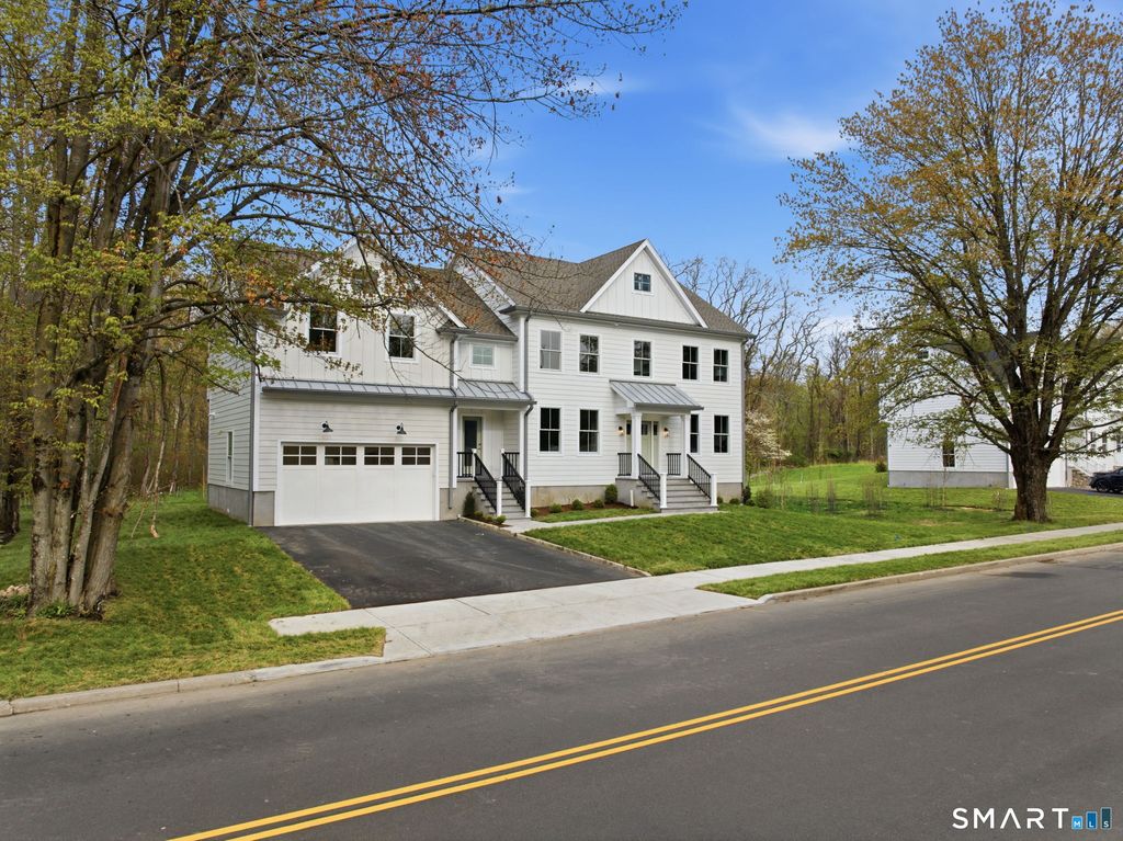 Photo of 260 Pansy Road, Fairfield, CT 06824 (MLS # 24171436)