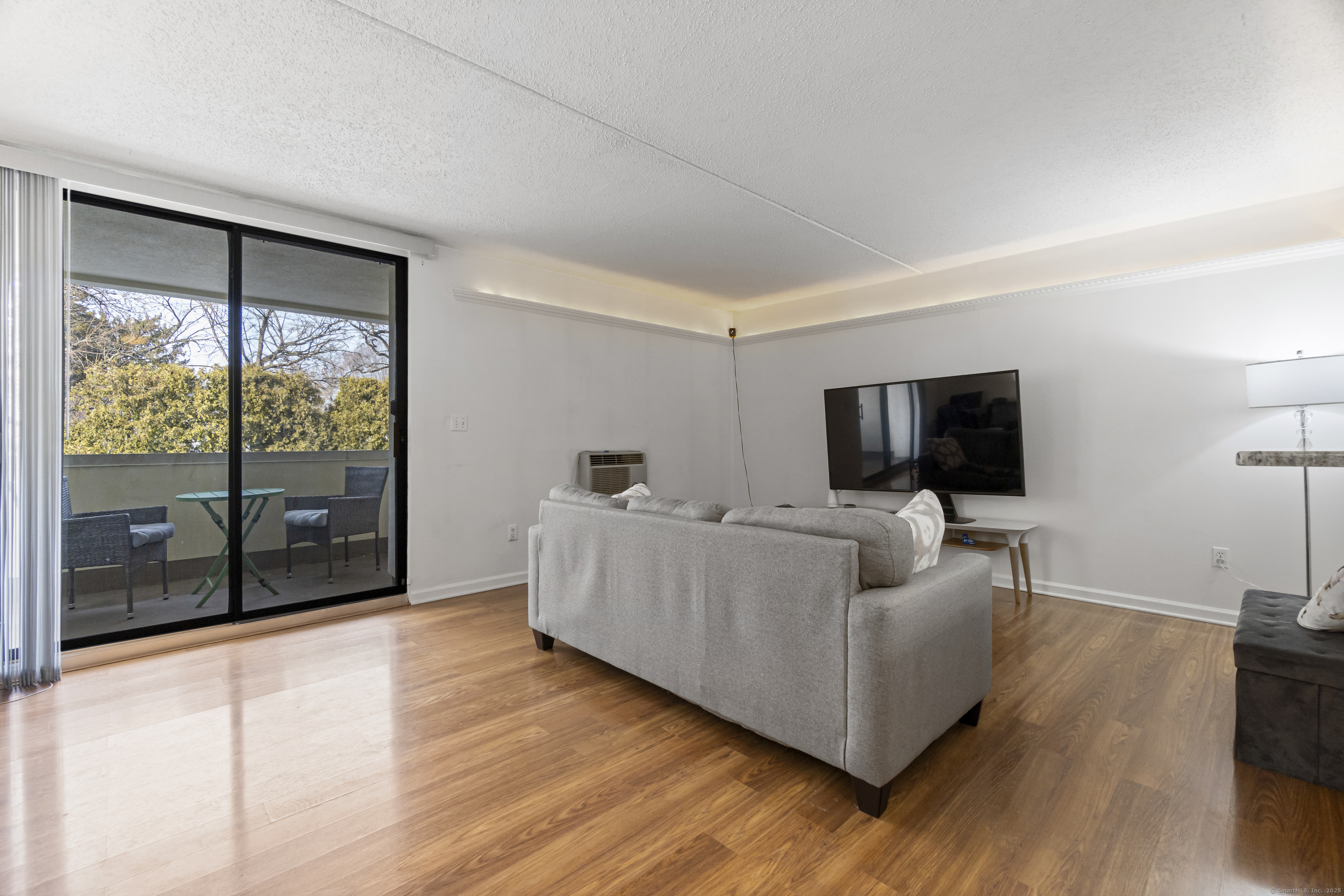 1535 E Putnam Avenue #APT 204, Greenwich, Connecticut image 5